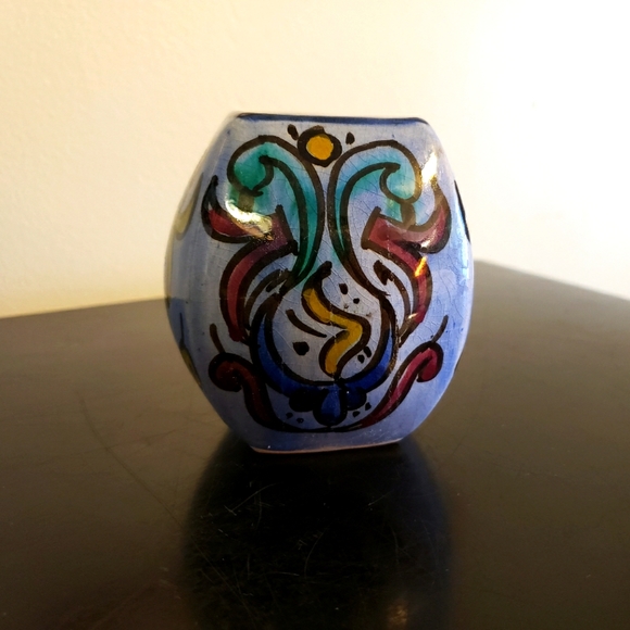 Vintage Decorative Vase - Picture 2 of 5